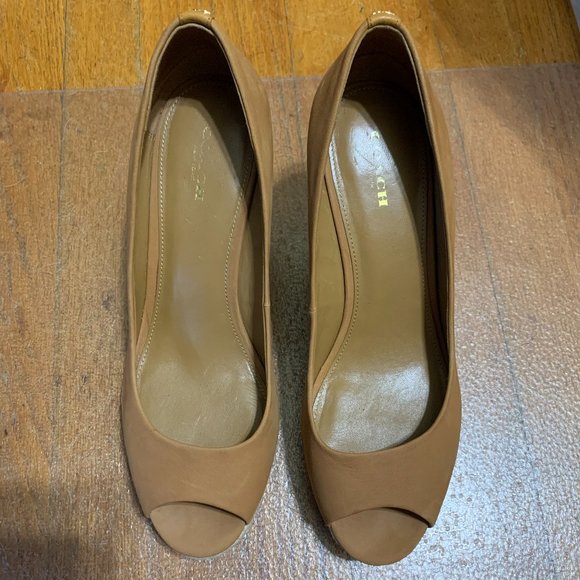 GUC Coach peep toe sueded leather wedges sz 9 - Picture 1 of 12